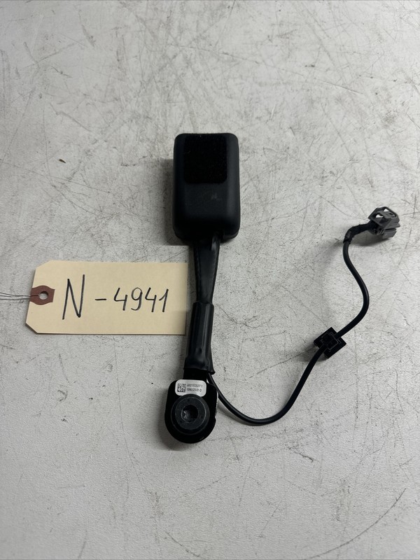2020 2021 2022 Tesla Y 3 FRONT RIGHT LEFT SEAT BELT SEATBELT BUCKLE N-4941 B38