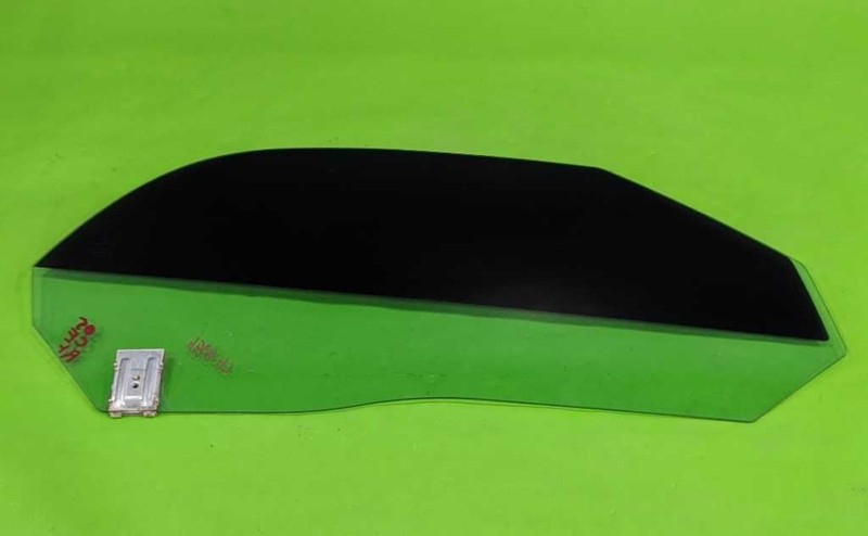 05-08 CROSSFIRE CONV PASSENGER RIGHT FRONT WINDOW DOOR GLASS OEM 4368-47