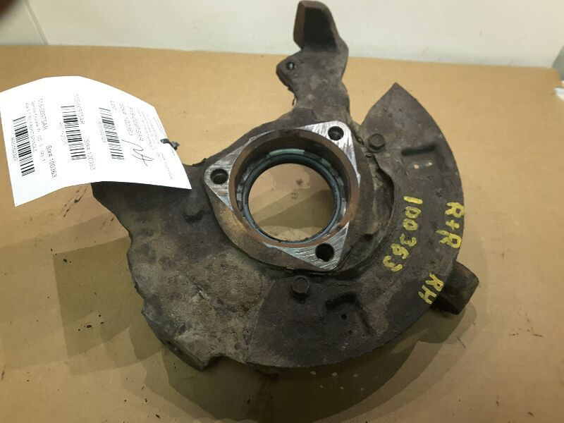 PASSENGER FRONT SPINDLE/KNUCKLE 4X4 FITS 92-94 BLAZER/JIMMY (full size) 162325