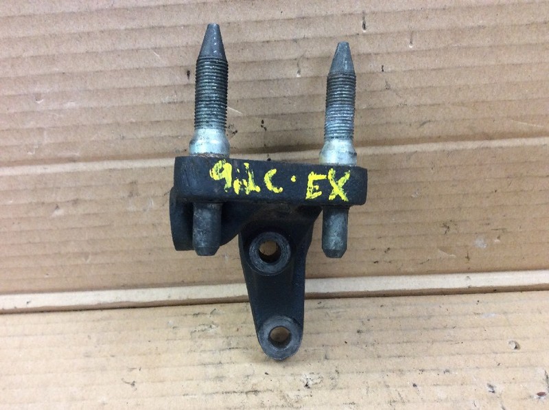 93 Del Sol Si Engine Motor Mounting Bracket Timing Side Used OEM