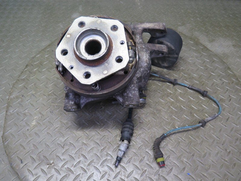 2008-2019 MASERATI GRANTURISMO M145 RWD REAR LEFT SPINDLE KNUCKLE WHEEL HUB 40K