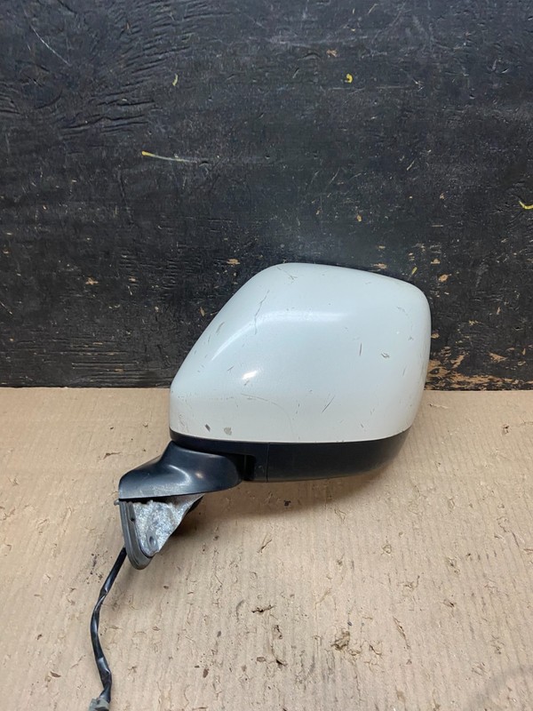 2011 to 2017 Nissan Quest Left Driver LH View Door Mirror OEM X7999 MS