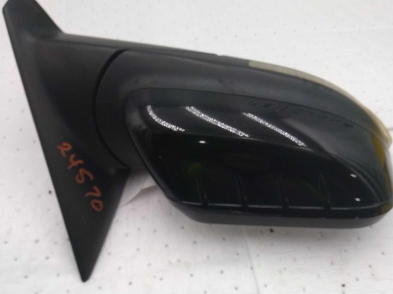 Used Right Door Mirror fits: 2013 Ford Explorer Power manual fold painted heated