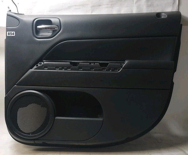 2014 Jeep Patriot Front Right RF Passenger Interior Door Panel Black OEM