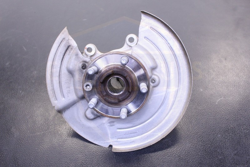 LR RANGE ROVER EVOQUE 18 19 REAR RIGHT STUB AXLE KNUCKLE VIN S 7TH DIGIT *17K*
