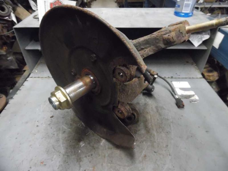 03 04 05 06 07 HONDA ACCORD R. REAR STUB AXLE DISC VIN M 5TH DIGIT 135413