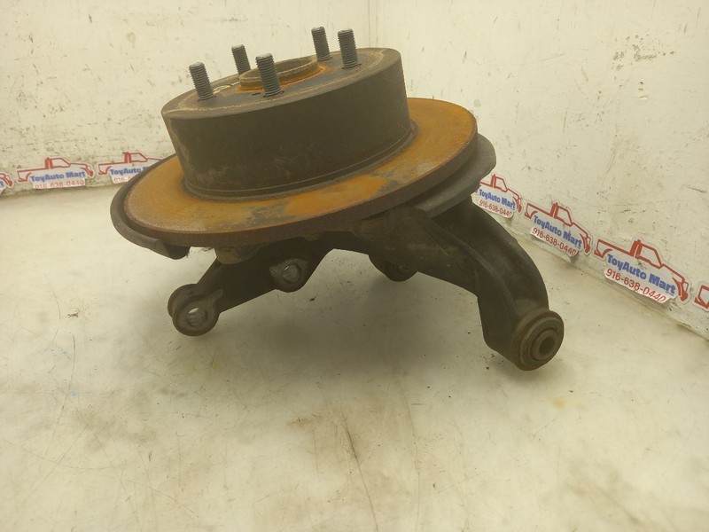 12-17 TOYOTA CAMRY REAR PASSENGER RIGHT KNUCKLE STUB