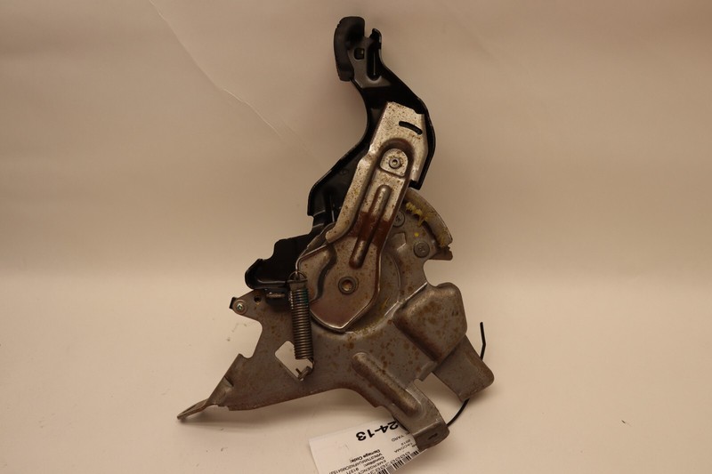 2005-2015 TOYOTA TACOMA EMERGENCY PARK PARKING PEDAL LEVER OEM