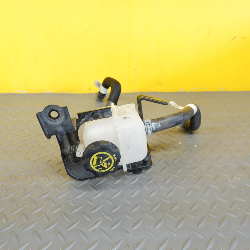 2017-2023 CHEVROLET BOLT EV Coolant Recovery Bottle W/hose OEM 42428791
