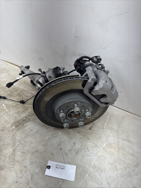 2024 Tesla Model Y Complete Rear Left suspension assembly OEM 21087