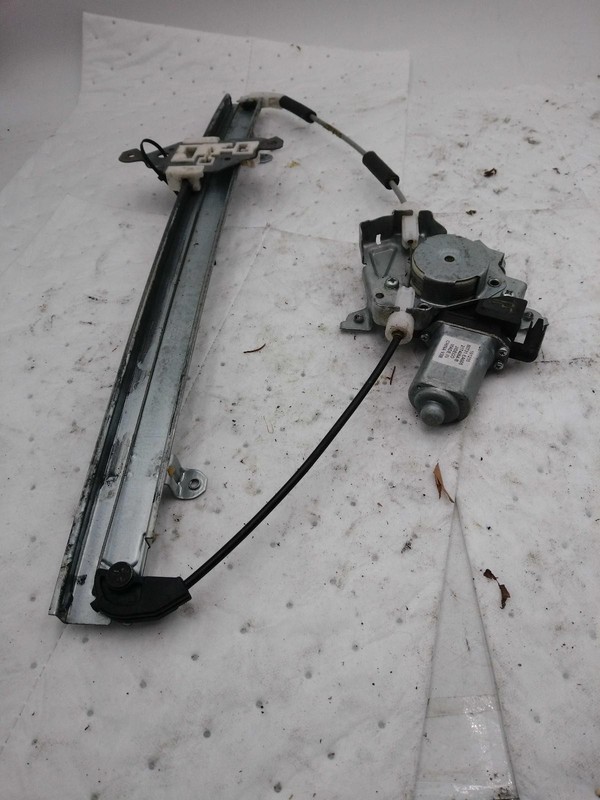 2017 Nissan Frontier Left Front Window Regulator Silver 41K Miles OEM Used