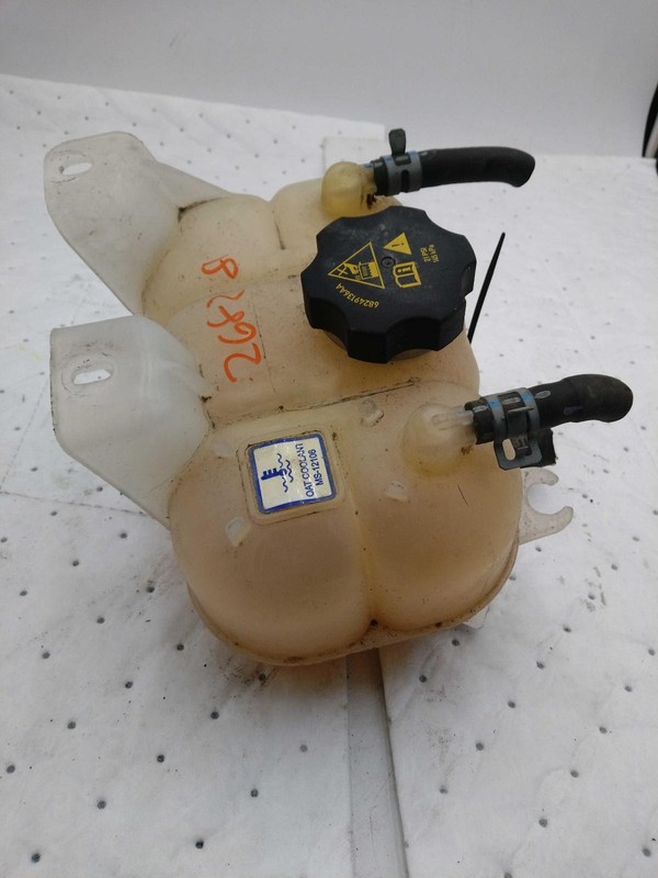 2022 Chrysler Pacifica Engine Coolant Reservoir OEM 3.6L White 68217323AA