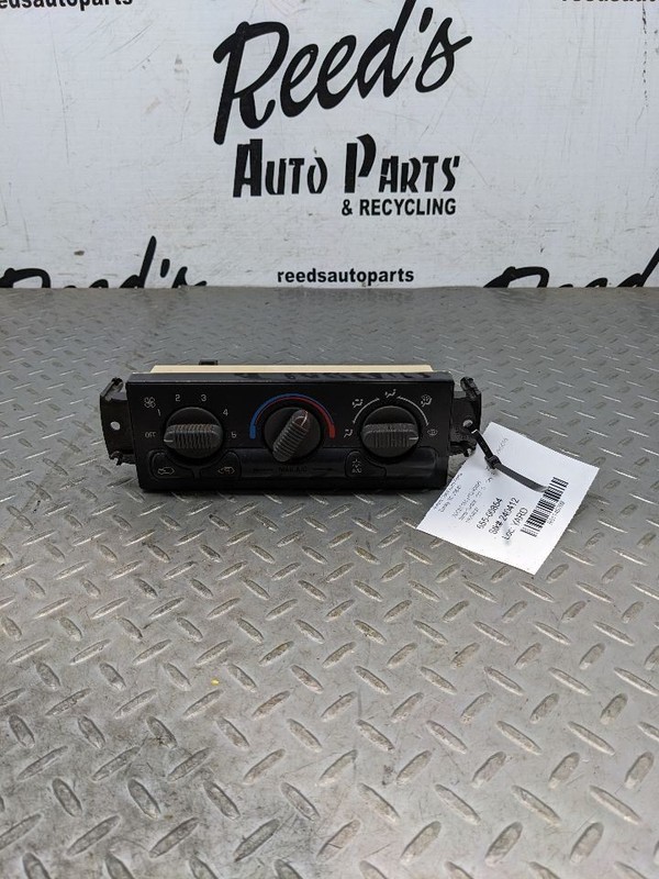 Temperature Control With AC Manual Control Fits 99-02 SIERRA 1500 PICKUP 1145799