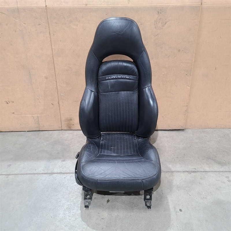 99-04 Corvette C5 Sport Seat With Track Passenger Aa7418