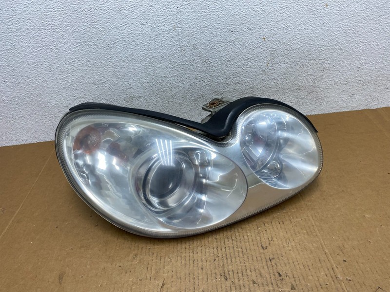 2002-2005 Hyundai Sonata Right Passenger Headlight Halogen Oem AE0685 DW