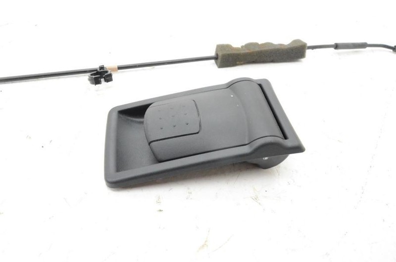 2003-2005 Nissan 350z Coupe VQ35DE Passenger Right Front Seat Release Lever