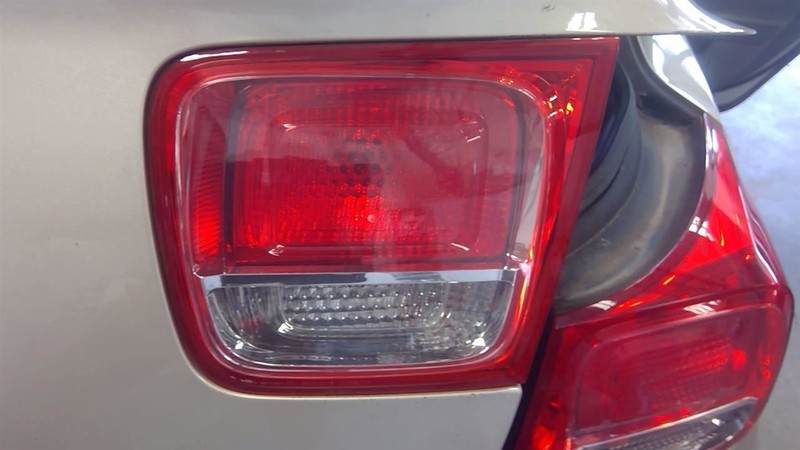 Passenger Tail Light VIN 1 4th Digit Limited LS Fits 13-16 MALIBU 3524963