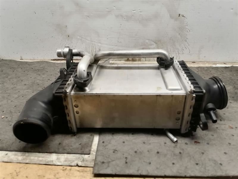 Intercooler 205 Type C300 Fits 16-18 MERCEDES C-CLASS 894655