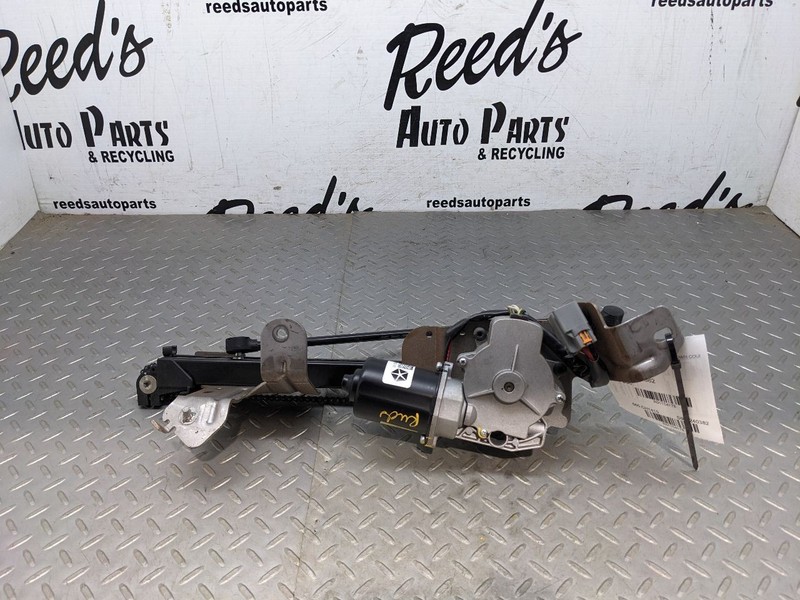 2014 - 2020 DODGE Grand Caravan TOWN COUNTRY Power Tailgate Pull Down Mot1154178