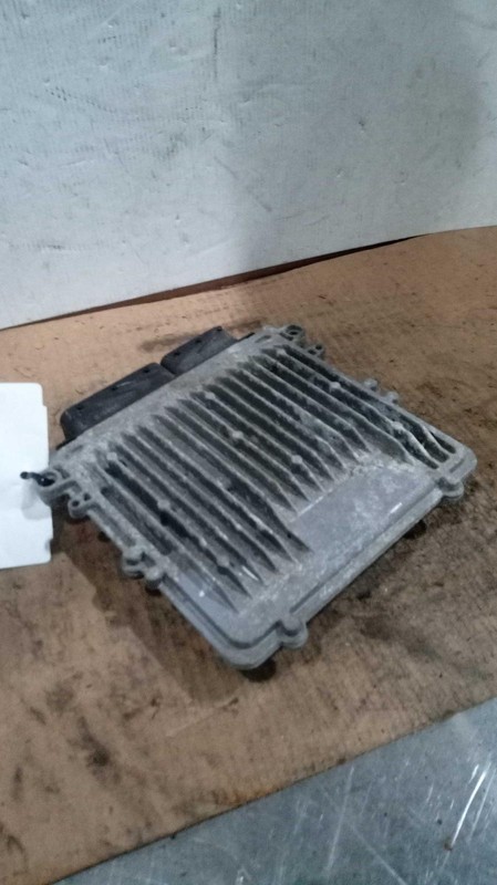 Used Engine Control Module (ECM) fits: 2012 Mercedes-benz Mercedes s-class 164 T