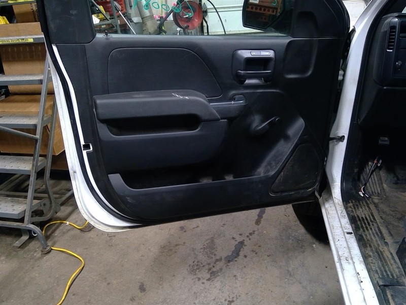 SILVERADO 2017 Driver Left Front Door Trim Panel Manual 1764555