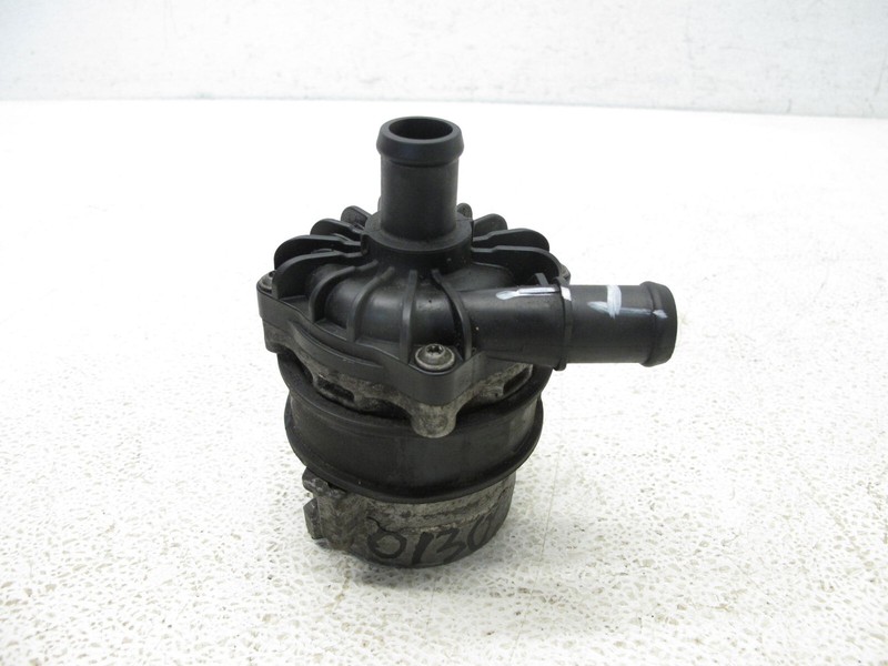 11-15 AUDI QUATTRO 4L Q7 A6 A7 A8 S4 S5 QUATTRO 3.0 AUXILIARY WATER PUMP OEM 013