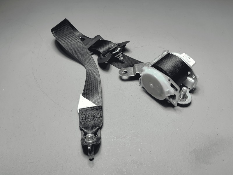 2014-2020 ACURA MDX REAR 2 ROW DRIVER SIDE SEAT BELT SEATBELT RETRACTOR OEM