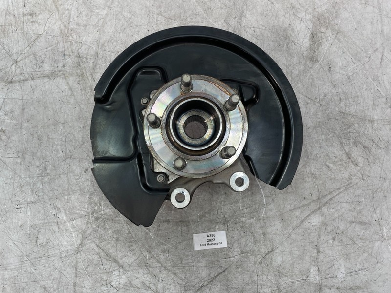 ✅ 15-23 OEM Ford Mustang GT Rear Left Driver Side Spindle Knuckle Hub 7k
