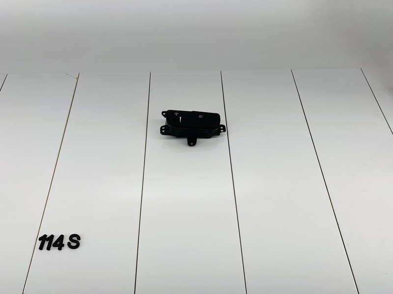 12-17 HYUNDAI VELOSTER INSTRUMENT PANEL RHEOSTAT LIGHT & ECO SWITCH BUTTON OEM