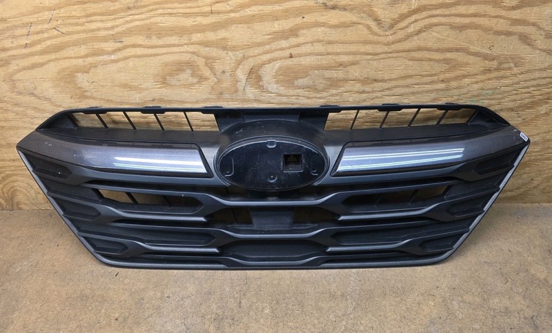 2023 2024 2025 Subaru Outback Front Bumper Grille W/ O Emblem OEM "DAMAGED"
