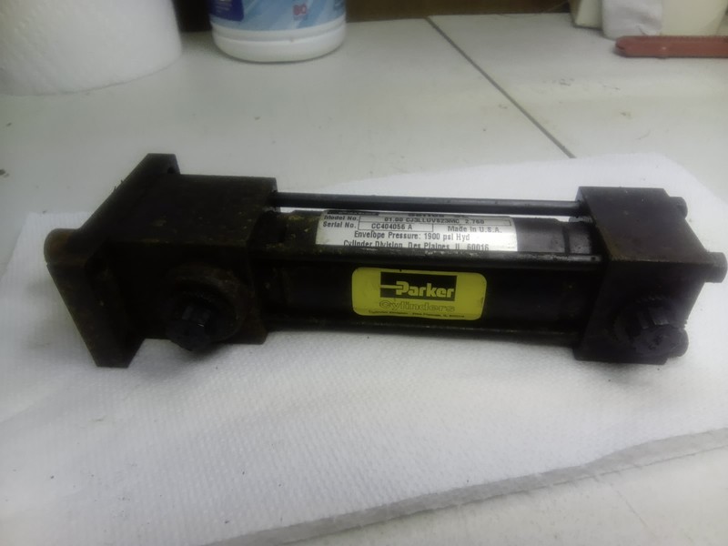 Parker Cylinders Series 3L 01.00 CJ3LLUVS23MC