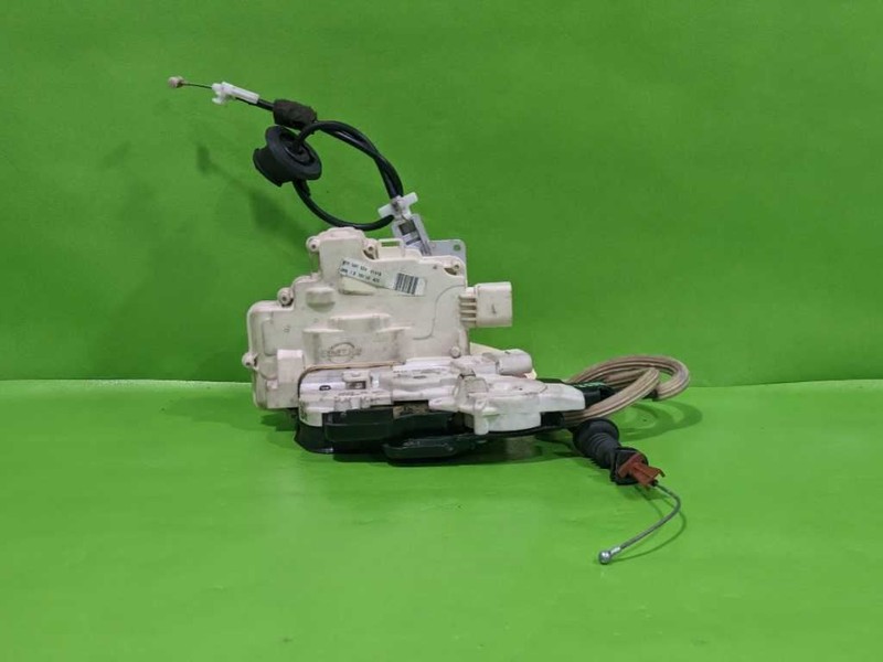 10-16 PANAMERAPASSENGER RIGHT FRONT DOOR LOCK LATCH ACTUATOR OEM 4557-103