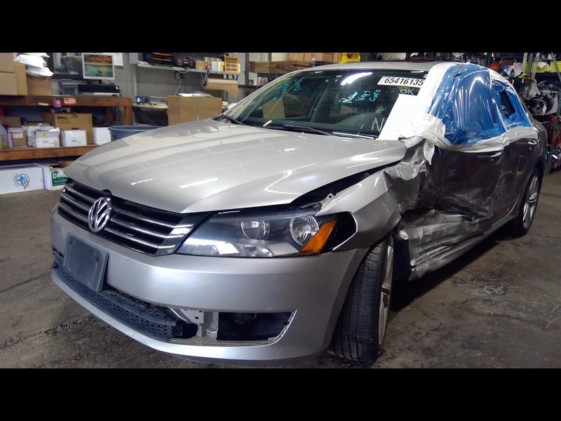Power Brake Booster Fits 13-19 PASSAT 1676676