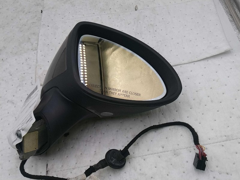 2011 Porsche Cayenne Right Door Mirror Assembly Grey OEM Used 666324
