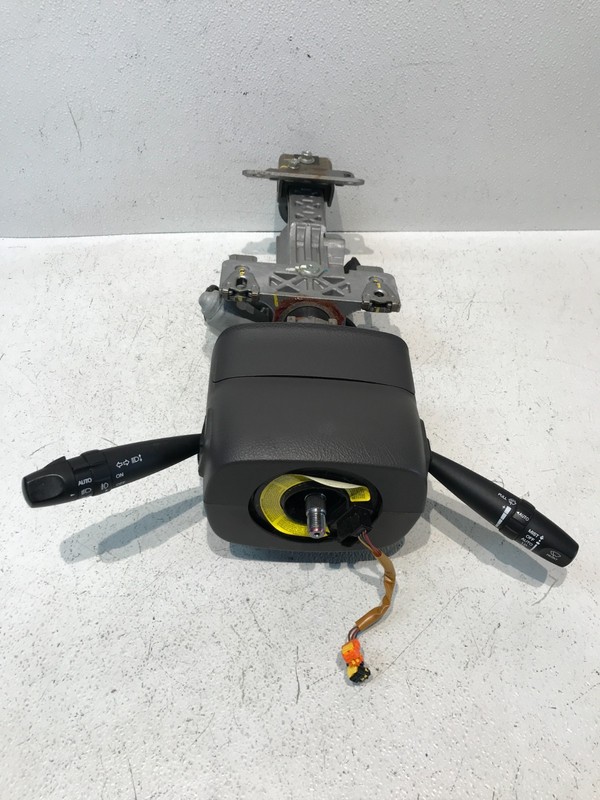 2011-12 HYUNDAI GENESIS SEDAN STEERING COLUMN ASSEMBLY ELECTRIC TILT MOTOR BROWN