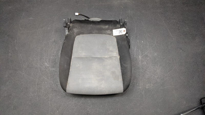 Front Left Seat Lower Cushion 2019 Hyundai Kona 88100-J9070 2018 2020 2021