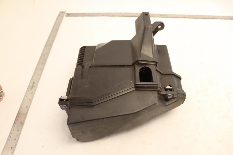 2013-2015 LEXUS GS350 RWD UNDER HOOD ENGINE FUSE BOX HOUSING OEM