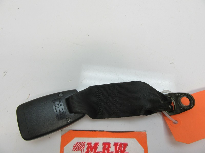 SEAT BELT SEATBELT BUCKLE LATCH REAR BACK TOYOTA CELICA HATCHBACK COUPE 96-99