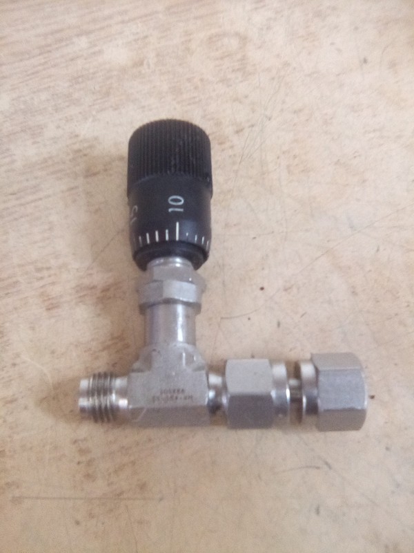 Swagelok SS-SS4-VH Needle Valve