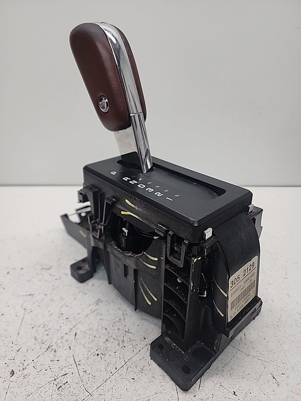 BL1P7J228 | 07 - 10 Ford Expedition 5.4L Automatic Floor Shifter OEM | 305 2129