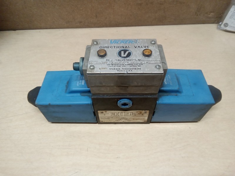 Vickers 02-337180 PA5DG4S4LW 012C H 60 S558 Hydraulic Pilot Valve