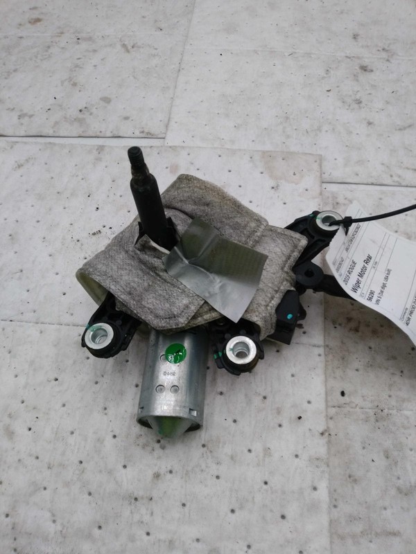 Used Back Glass Wiper Motor fits: 2015 Nissan Rogue VIN 5 1st digit USA built Gr
