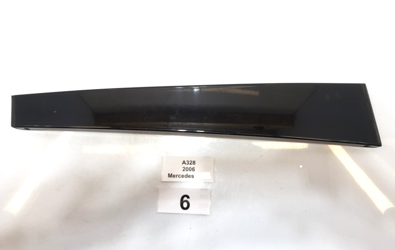 ✅ 03-09 OEM Mercedes W211 E350 Rear Left B Pillar Applique Trim Molding 31k*