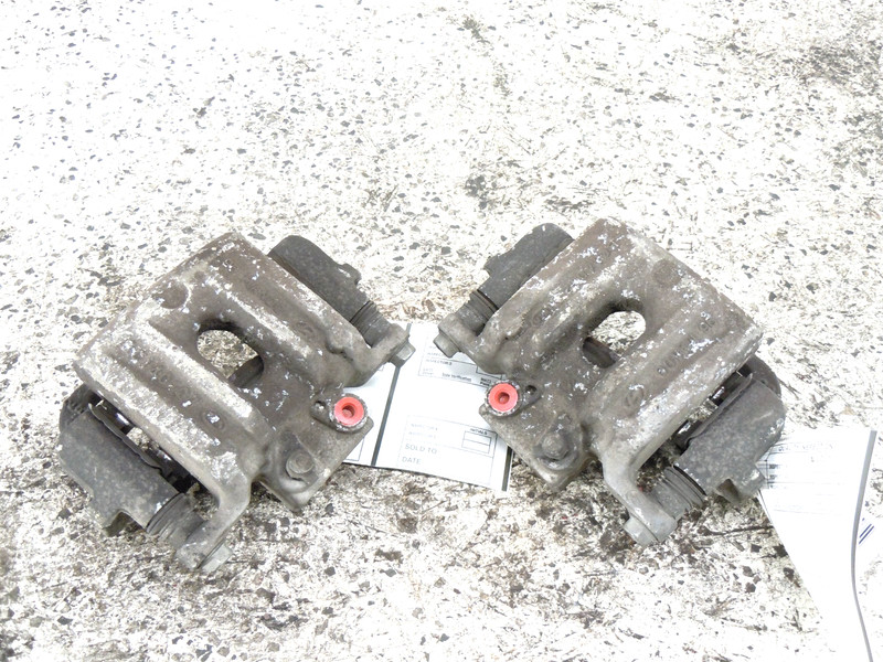 2016-2020 Kia Sorento Rear Brake Caliper Pair Left Right OEM