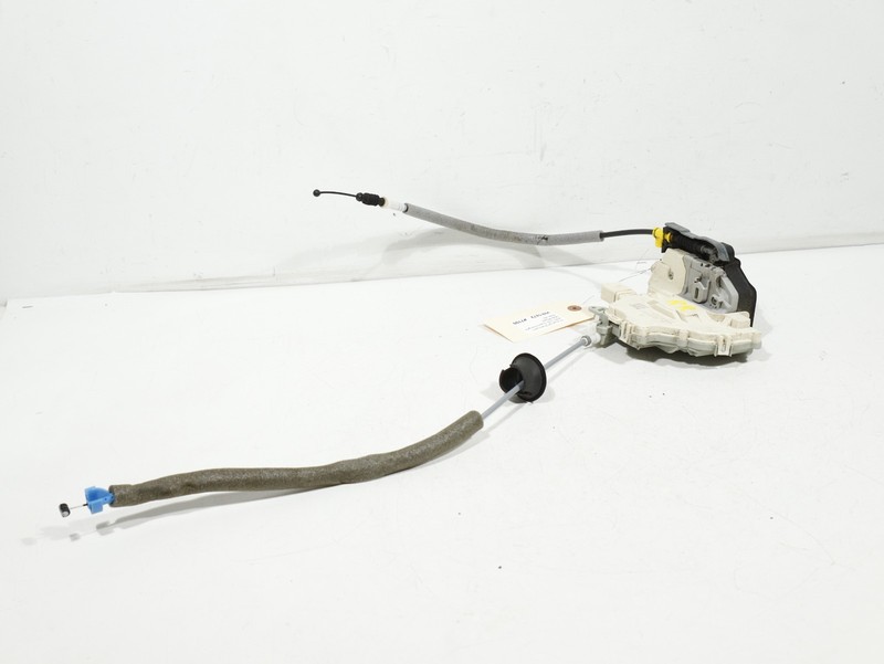 2017-2020 Audi Q7 Rear RIGHT Side Door Lock Latch Actuator OEM 82K