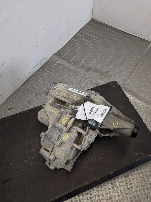 Transfer Case Transfer Case Opt Nqh ID AY6 Fits 09-20 SUBURBAN 1500 1183984