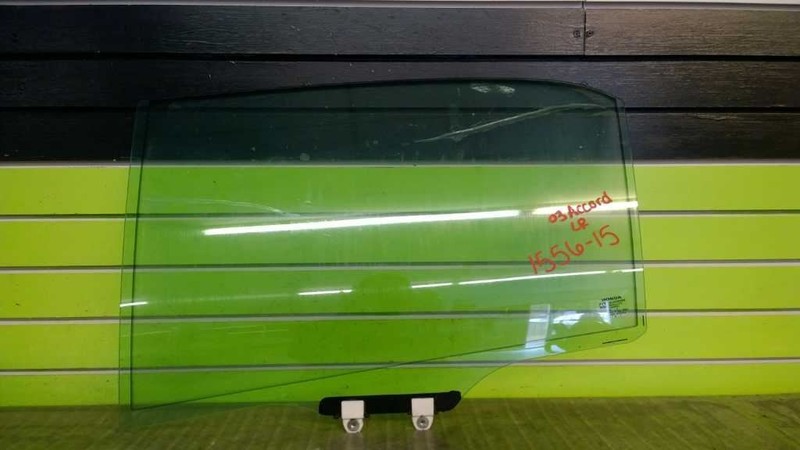 03 HONDA ACCORD LX SDN DRIVER LEFT REAR DOOR WINDOW GLASS OEM 1556-15