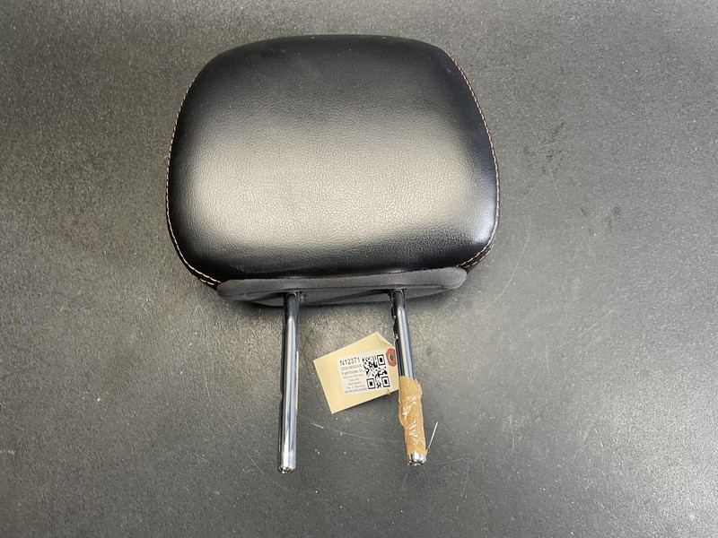 2nd Row Rear Right Seat Headrest 2020 Nissan Pathfinder 2019