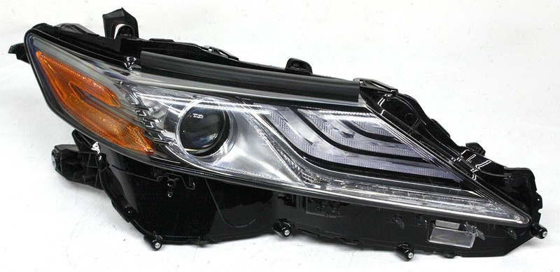 OEM Right Passenger Side LED Headlamp For Toyota Camry Bright Chrome 81110-06D72