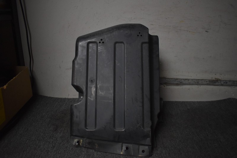 MINI COOPER F56 F57 UNDERBODY FUEL TANK PANELING FACTORY OEM